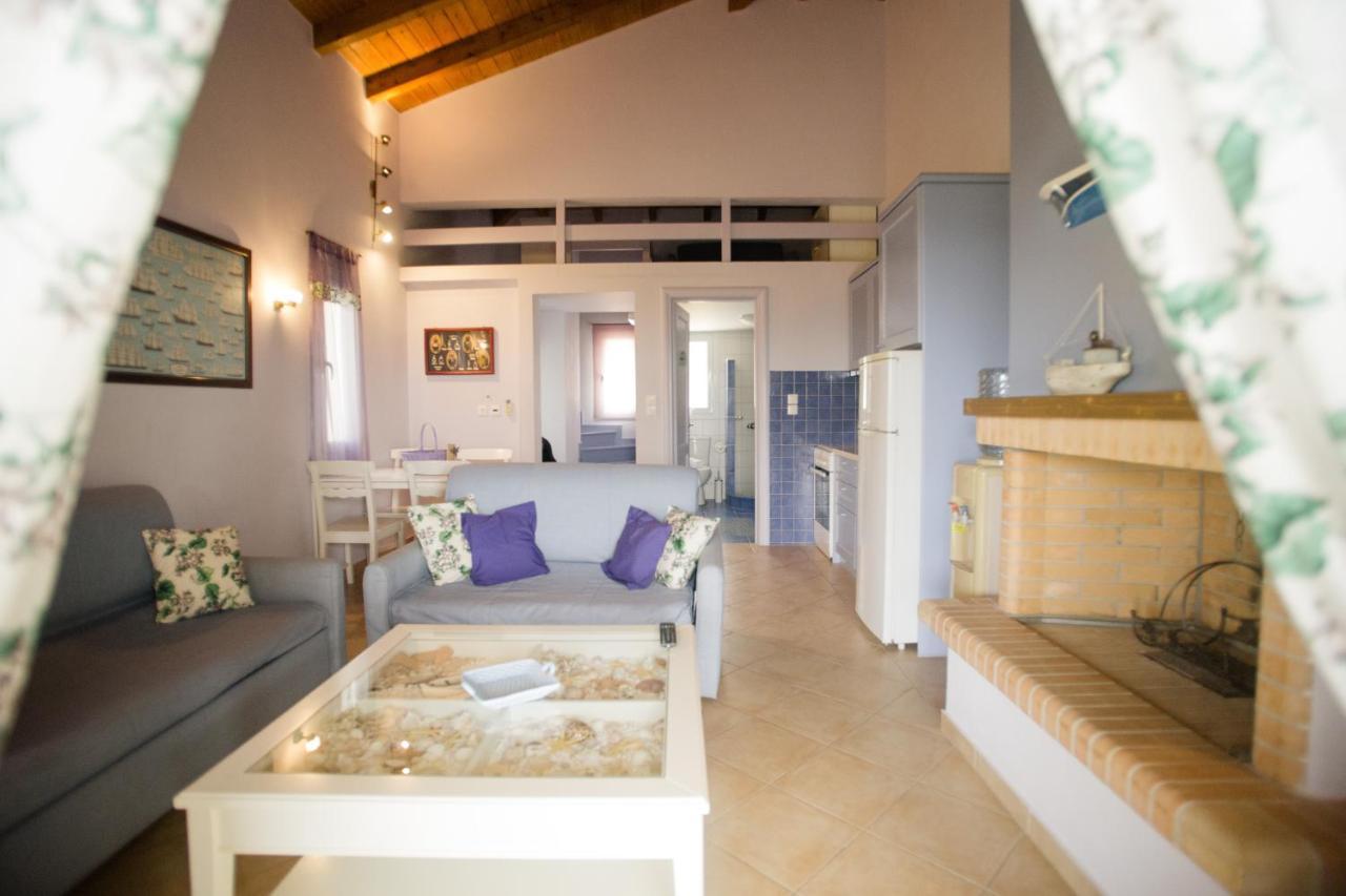 Pleiades Luxury Apartments Porto Heli Exterior photo