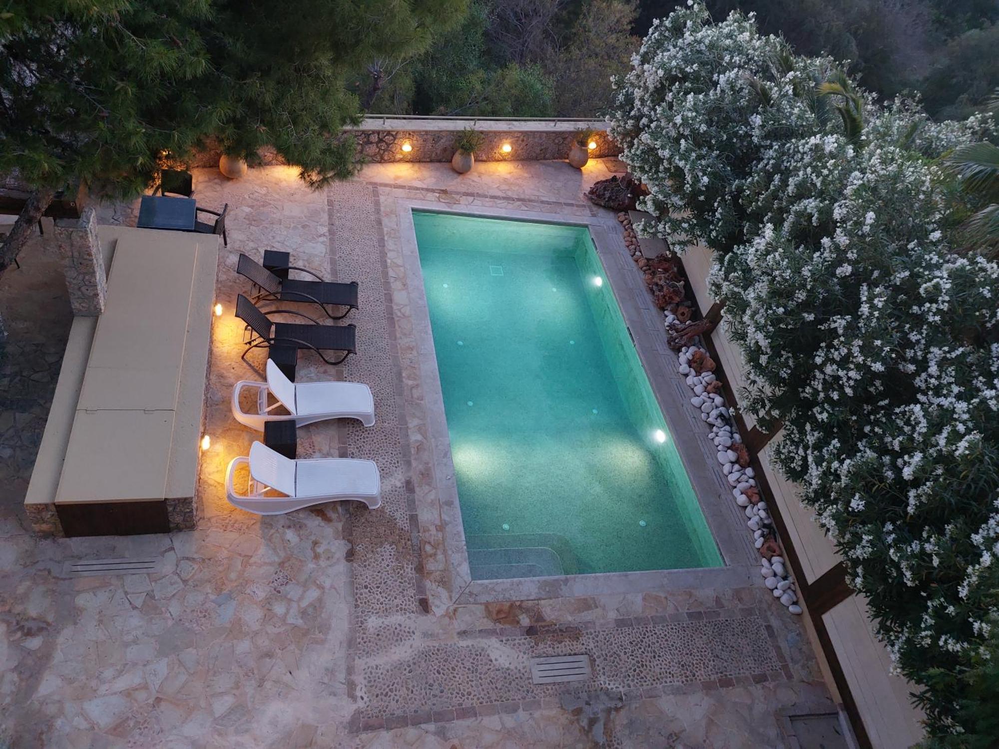 Pleiades Luxury Apartments Porto Heli Exterior photo